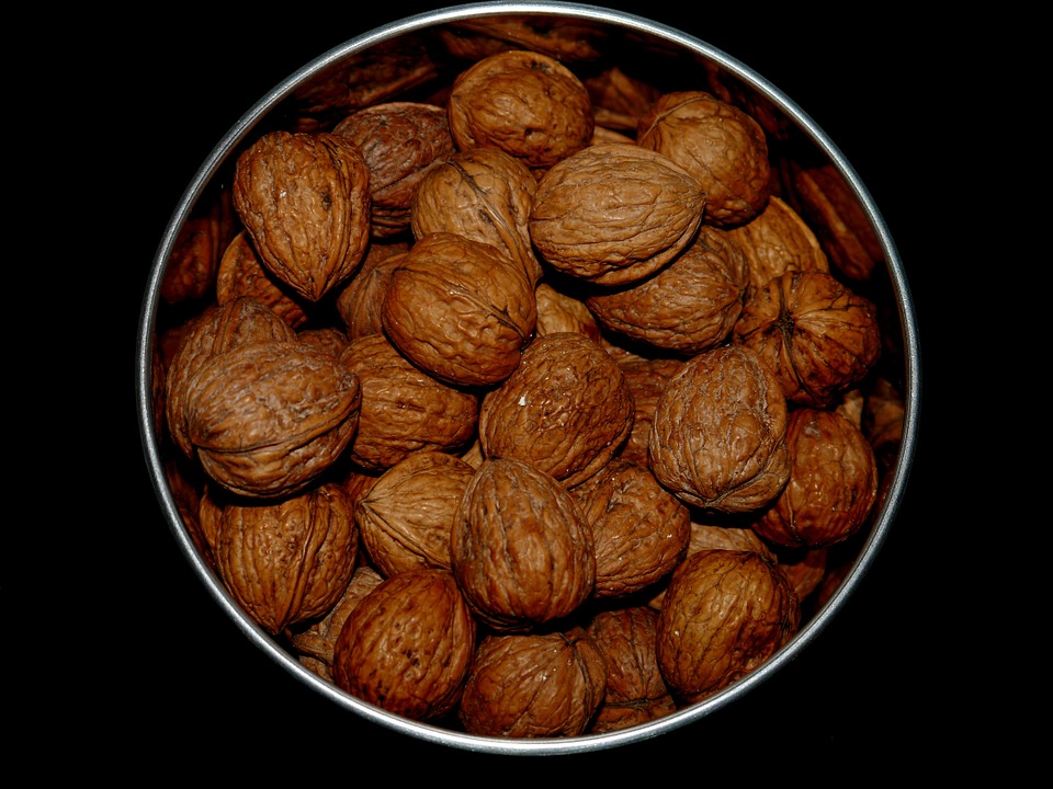 Черный грецкий орех свойства и применение